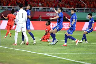 Vương Đào: Sau khi xem trực tiếp Nhật Bản vs Việt Nam, đối lập với Quốc Túc, là người làm bóng đá rất tuyệt vọng
